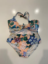 Load image into Gallery viewer, Peach Rose

